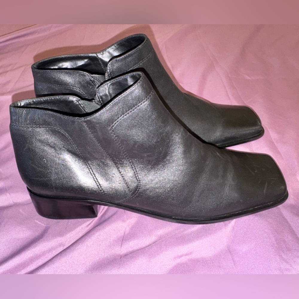 Cortess Black Leather Ankle Boots – Size 9 | Made in Brazil